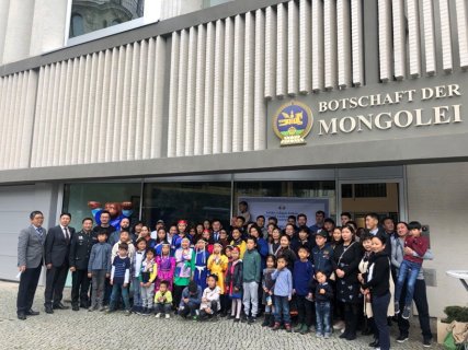 20191004_The Mongolian Embassy Opens Its Doors.jpg